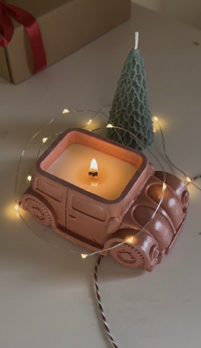 Tree and car candles
