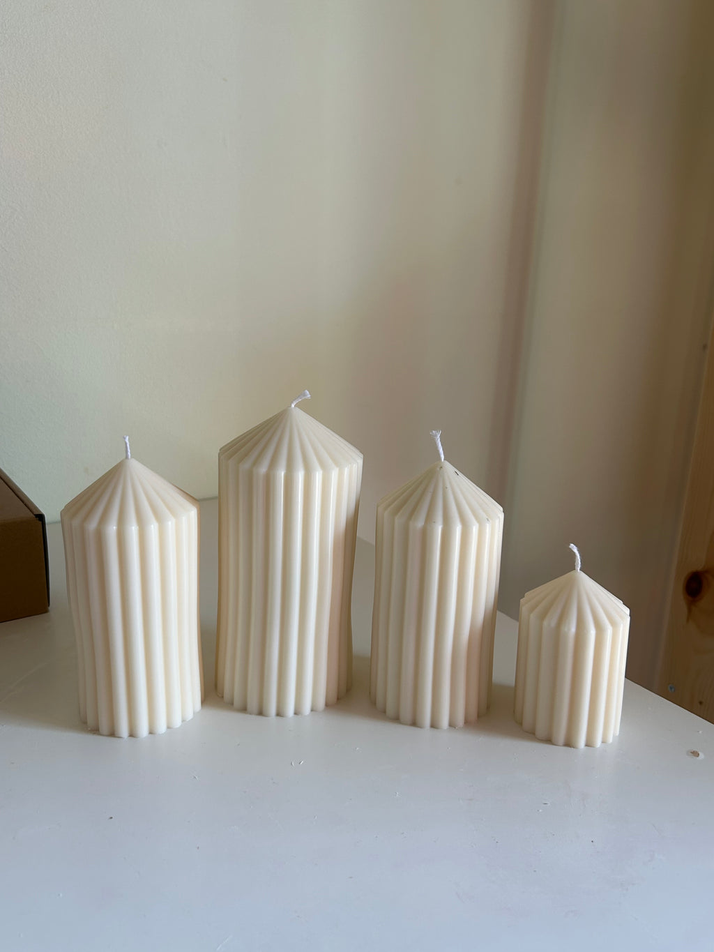 Ribbed pillar candle